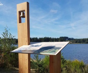 Sentier autour du lac de Devesset