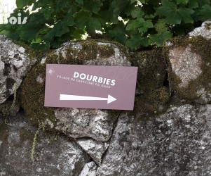 Signalétique d'un village de caractère
