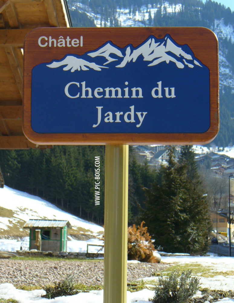 Signalétique de randonnée pédestre | Panneau d'information - Sur les pas de Madeleine - 15 Chalvignac