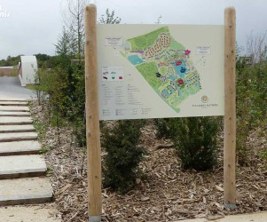 PIC BOIS - Panneau d'information en bois avec sommets arrondis - Villages Nature (77)