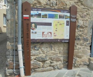 Signalétique de randonnée pédestre | PIC BOIS - Panneau d'information Sentier St Jacques de Compostelle - Chamalières sur Loire (43)