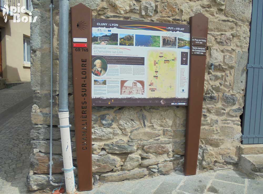 Signalétique de randonnée pédestre | PIC BOIS - Panneau d'information Sentier St Jacques de Compostelle - Chamalières sur Loire (43)