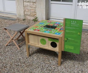 PIC BOIS - Table du jeu de l'oie et jeu du toucher - Association des Climats du Vignoble de Bourgogne (21)
