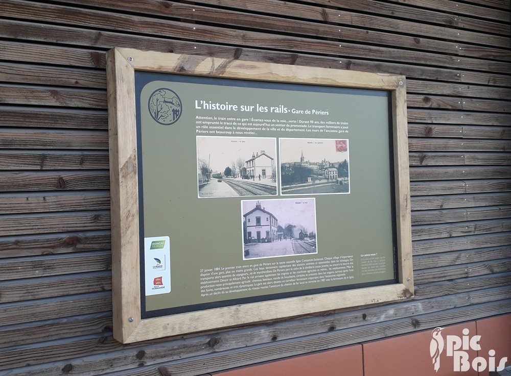 Signalétique touristique | Panneau d'information - Voies vertes - Saint-Lô (50)