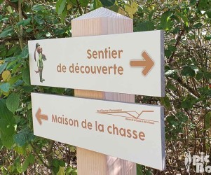 Signalétique de randonnée pédestre | PIC BOIS - Panneaux directionnels en impression - FD des Chasseurs de la Marne (51)