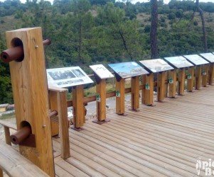 PIC BOIS - Tables de lecture et borne de visée - Ucel (07)