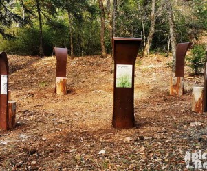 PIC BOIS - Fauteuils en bois et métal - Bédoin (84)