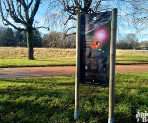 PIC BOIS - Panneau d'accueil du parcours pédagogique du système solaire - Observatoire de Paris - Meudon (92)