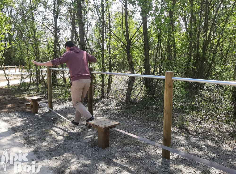 PIC BOIS - Slackline - Parcours accessible à tous - St Georges les Bains (07)