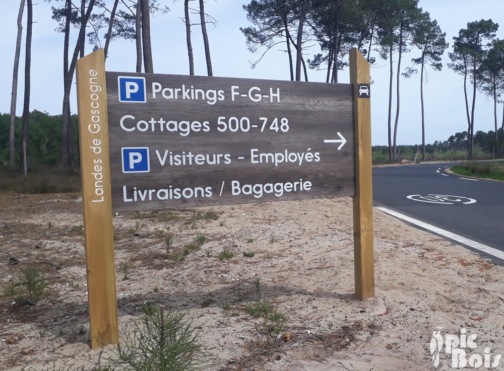 Signalétique camping | Directionnel routier - Center Parcs Les Landes de Gascogne - 47