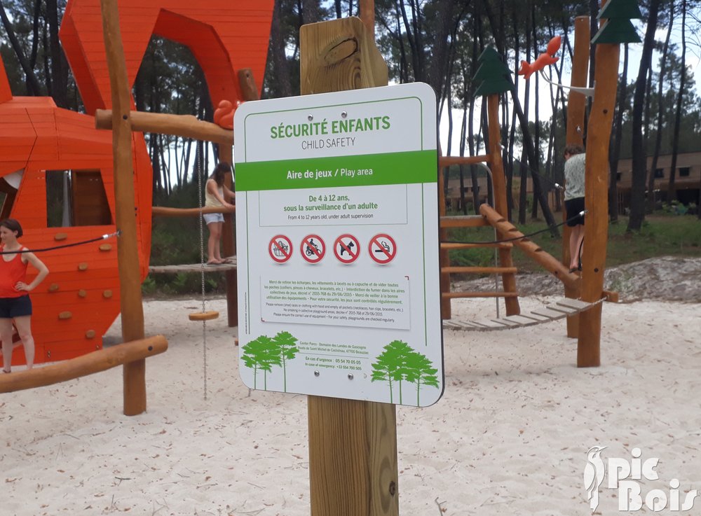 Signalétique camping | Panneau aire de jeux - Beauziac - Center Parcs Les Landes de Gascogne - 47