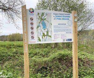 Signalétique touristique | Panneau d'information - Accueil de l'ENS - ENS du Grand Rozeau