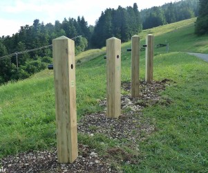 Signalétique touristique - Jeu ludo-sportif - Bornes de visée - Fabrication PIC BOIS