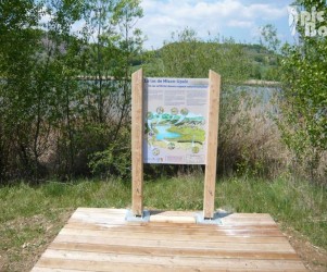 Signalétique touristique - Panneau d'information - Abords du lac - Fabrication PIC BOIS