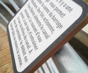 Signalétique touristique - Table de lecture - Consignes de jeu - Fabrication PIC BOIS