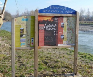 Signalétique touristique - Panneau d'information - Labatut-Rivière - Fabrication PIC BOIS
