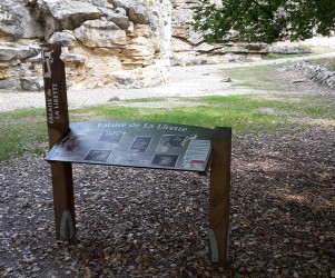 33-frontenac-tables-de-lecture-description-falaise.jpg Signalétique touristique - Table de lecture - Description falaise - Fabrication PIC BOIS