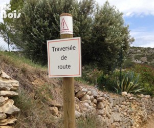 Signalétique touristique - Directionnel sentier - Traversée - Fabrication PIC BOIS
