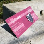Mobilier interactif – Blason à soulever