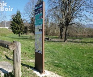 Signalétique touristique - Totem - Repères de crue - Fabrication PIC BOIS