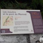 Table de lecture – Pont et moulin