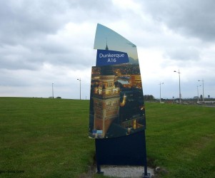 Signalétique touristique - Totem - Entrée d'autoroute - Fabrication PIC BOIS