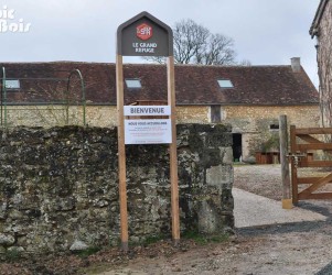Signalétique touristique - Panneau d'information - Accueil SPA - Fabrication PIC BOIS