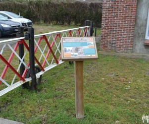 Signalétique touristique - Table de lecture - Les gares - Fabrication PIC BOIS