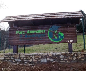 Signalétique touristique - Enseigne - Accueil parc animalier - Fabrication PIC BOIS