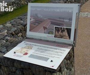 Signalétique touristique - Mobilier interactif - Maison antique - Fabrication PIC BOIS