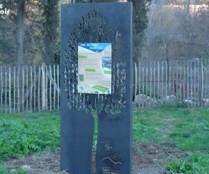 Signalétique touristique - Totem - Histoire des vergers - Fabrication PIC BOIS