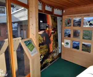 Signalétique touristique - Caisson - Exposition intéractive - Fabrication PIC BOIS