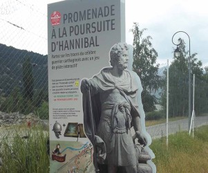 73-bramans-totems-acces-promenade.jpg Signalétique touristique - Totem - Accès promenade - Fabrication PIC BOIS