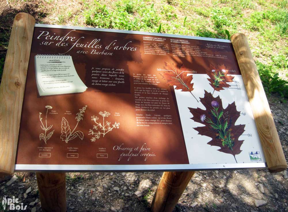 Signalétique touristique - Station de dessin - Feuilles d'arbre - Fabrication PIC BOIS