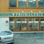 Enseigne murale – Devanture de magasin
