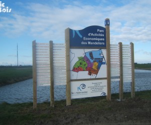 Signalétique touristique - Panneau d'information - Parc économique - Fabrication PIC BOIS