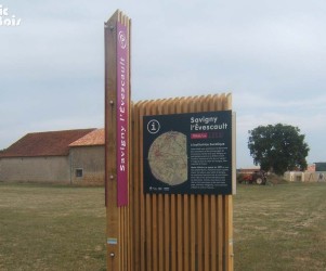 Signalétique touristique - Panneau d'information - Boucle sentier - Fabrication PIC BOIS