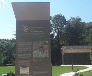 Signalétique touristique - Panneau d'information - Le chemin bleu - Fabrication PIC BOIS