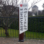 Panneau de bienvenue – Village historique