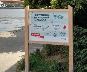 Signalétique touristique - Panneau d'information - Quais de Saône - Fabrication PIC BOIS