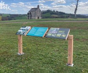 Signalétique touristique - Table de lecture - Patrimoine et nature - Fabrication PIC BOIS