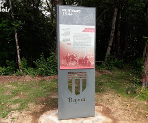 Signalétique touristique - Totem - Printemps 1944 - Fabrication PIC BOIS