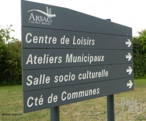 Signalétique touristique - SIL - Bâtiments communaux - Fabrication PIC BOIS