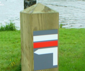 Signalétique touristique - Balisage - Jalonnement FFR - Fabrication PIC BOIS