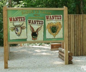 Signalétique touristique - Panneau de jeu - Panneau photos Wanted - Fabrication PIC BOIS