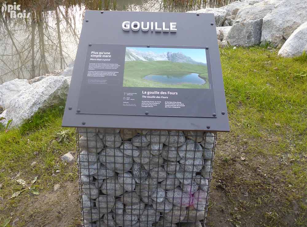 Signalétique touristique - Table de lecture - Découvrir la mare - Fabrication PIC BOIS