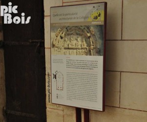 Signalétique touristique - Plaque thématique - Collégiale - Fabrication PIC BOIS