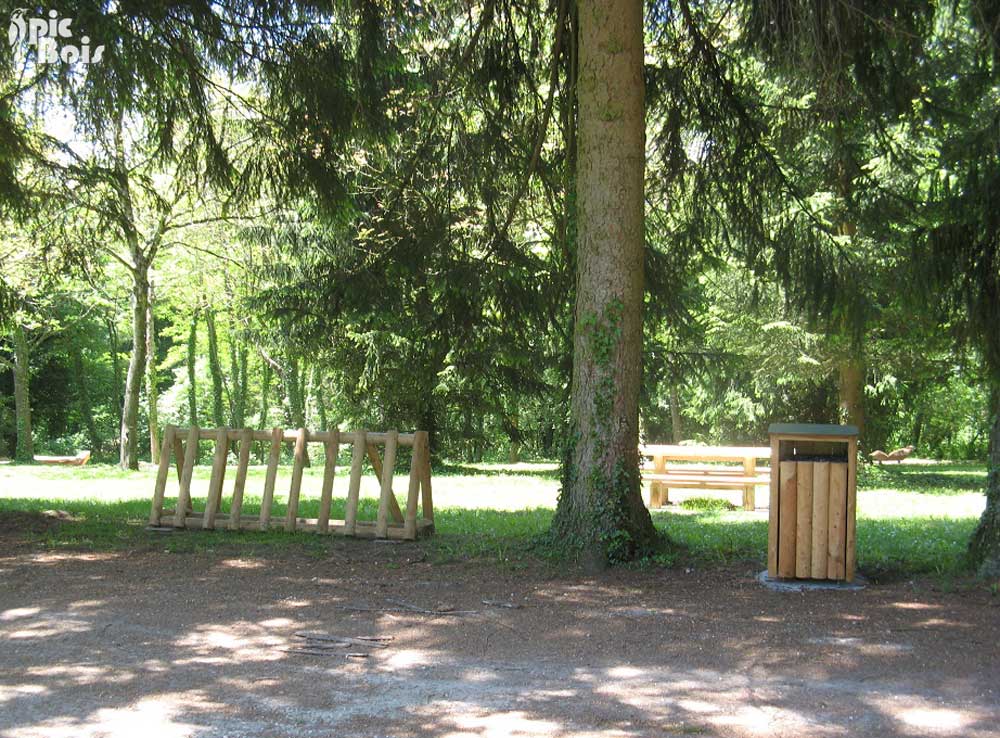 Signalétique touristique - Porte-vélos - Rack à vélo - Fabrication PIC BOIS