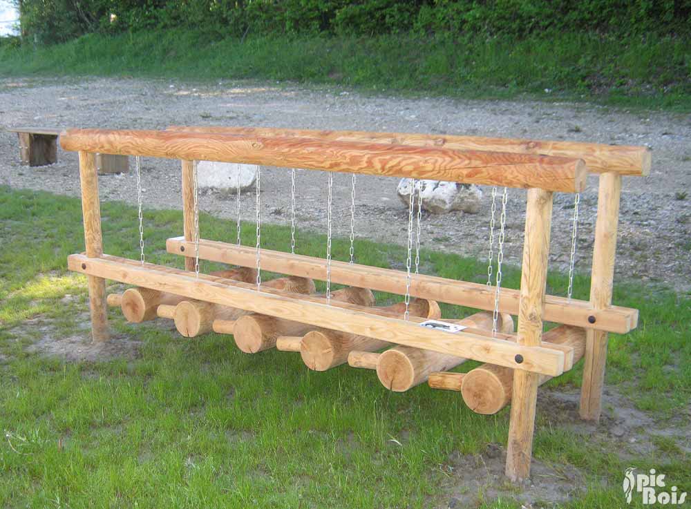 Signalétique touristique - Jeu ludo-sportif - Jeu de pont mouvant - Fabrication PIC BOIS
