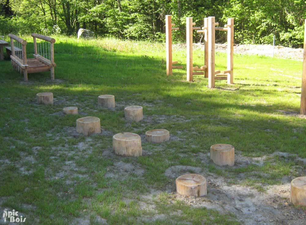 Signalétique touristique - Jeu ludo-sportif - Aire de jeux - Fabrication PIC BOIS